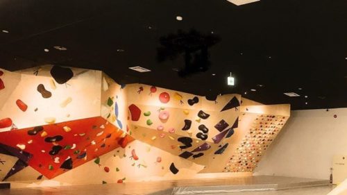 北海道のクライミング施設「ディーボルダリング釧路」